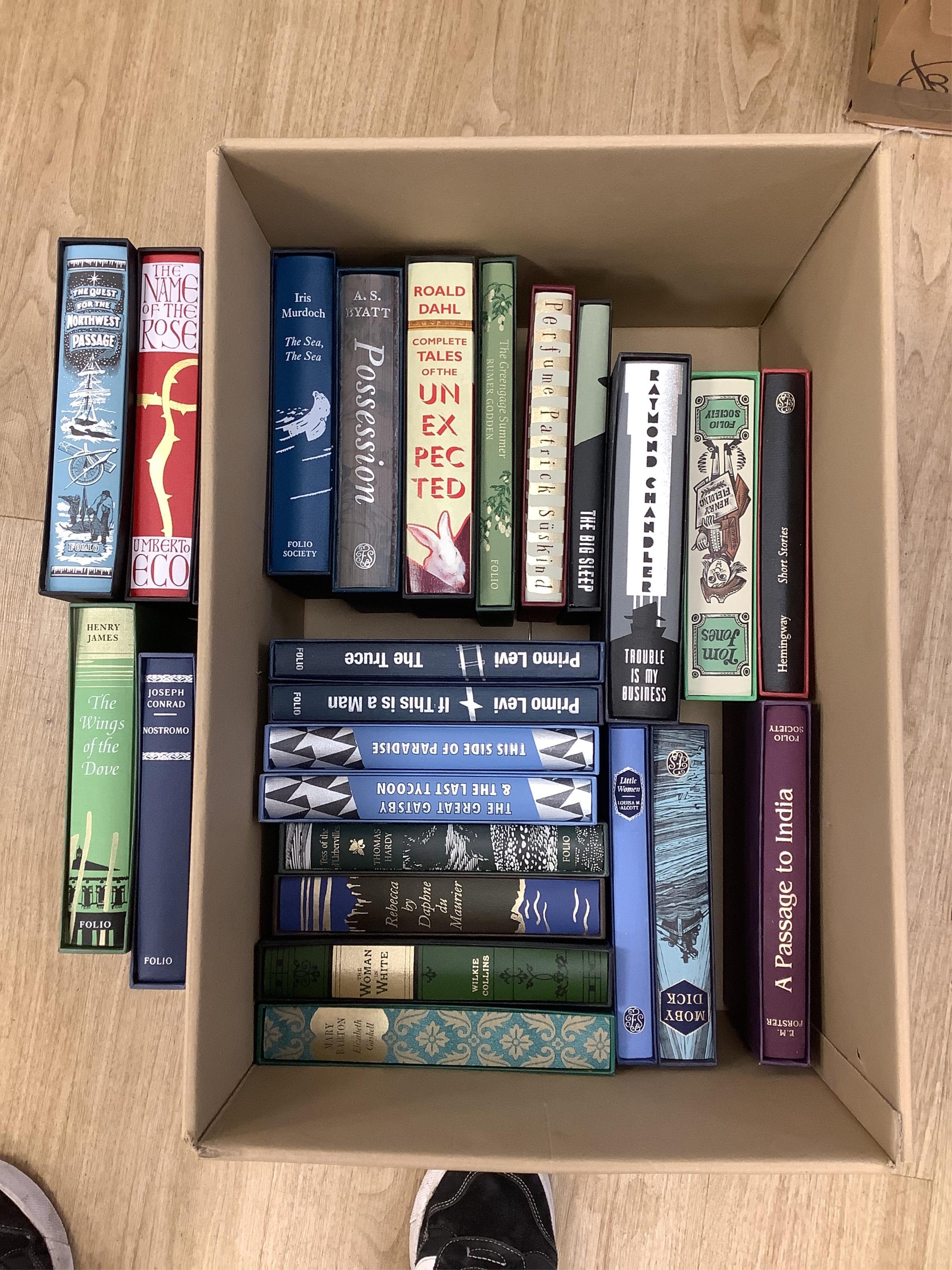 A large collection of folio society books to include T. E. Lawrence, Revolt in the Desert, John Gribbin, History of Western Science and Henry Hobhouse, Seeds of Change